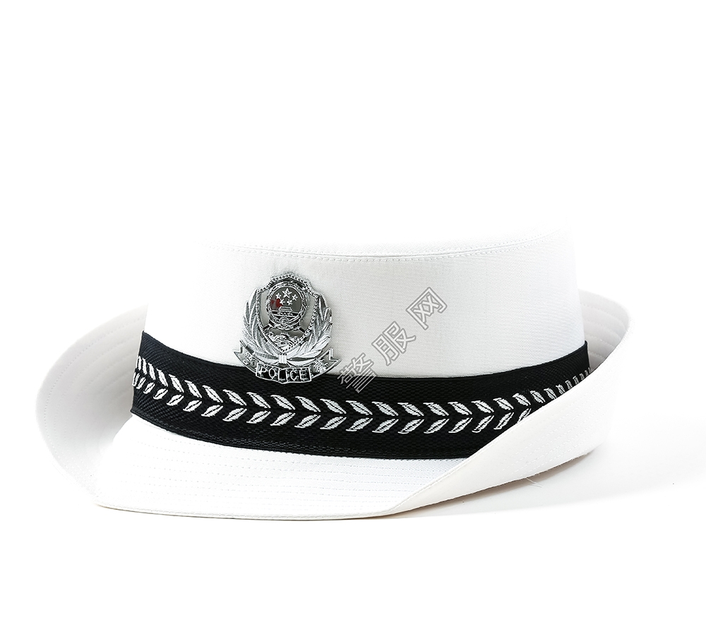 女交警卷檐帽