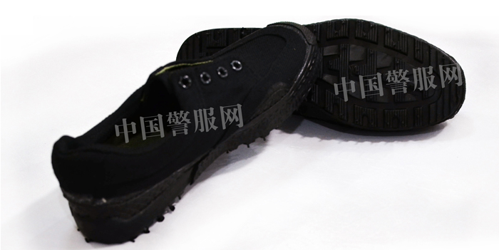 警用皮鞋保养和延长使用方法