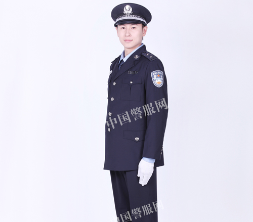 警服的冬执勤服应该怎么正确的清洗