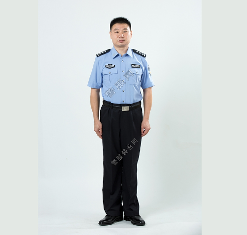 人民警察警服主要品种穿着规范